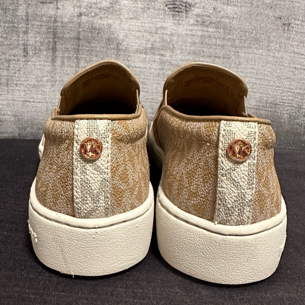 Women's Keaton Slip On Sneakers - Picture 6 of 6